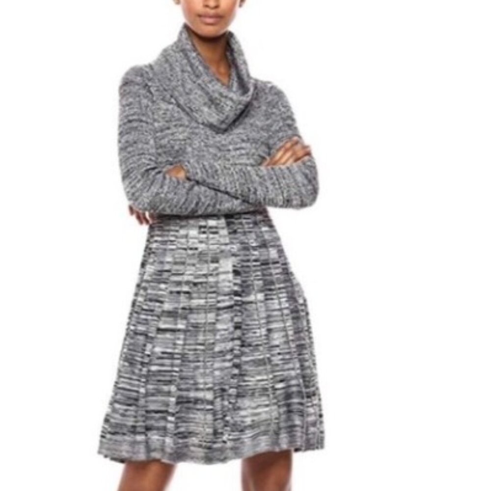 Calvin Klein Long Sleeve Cowl Neck Black & White Fit & Flare Dress – MEDIUM